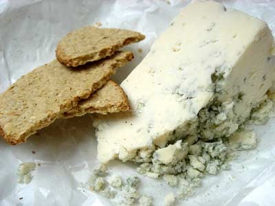 bleucheeseoatcake.jpg