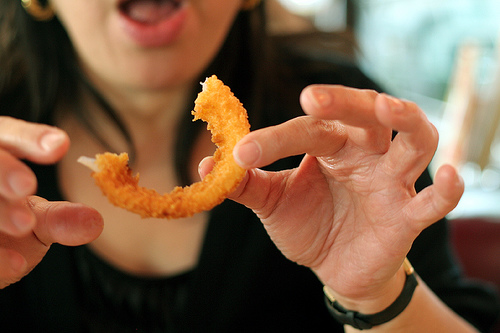 onion ring bite