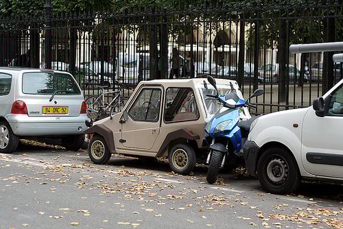 smallest car in paris?