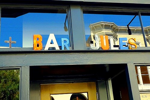 bar jules sign
