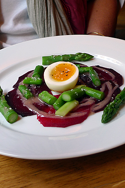 egg & beet salad