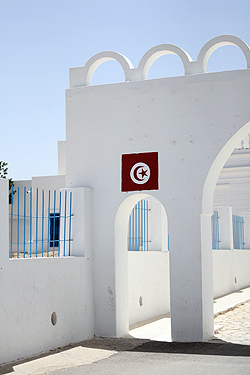 Tunisian door