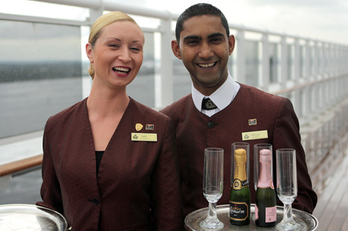 crew members Queen Mary 2