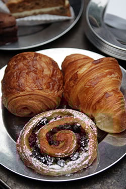 croissant, pain au chocolat, etc