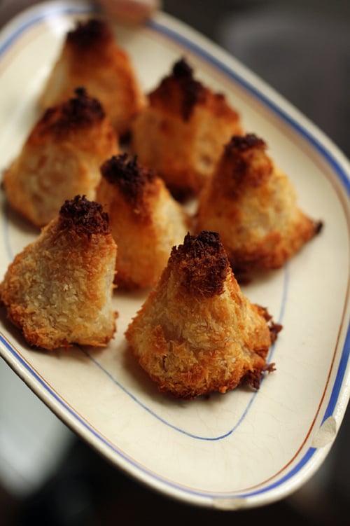 pineapple-coconut macaroons