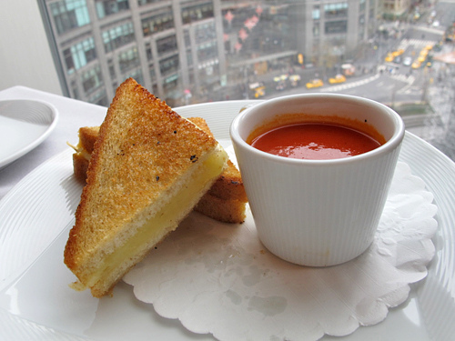 grilled cheese sandwich at Robert
