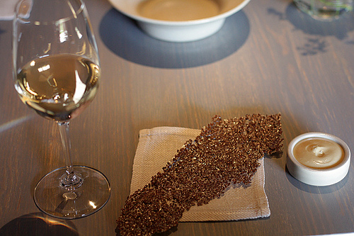 flax seed biscuit blue mussel dip