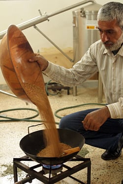 toasting sesame seeds