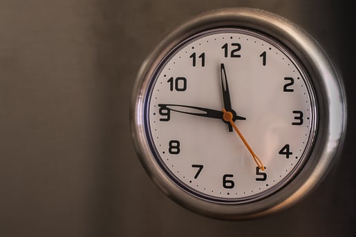 Clock - two hour goodbye