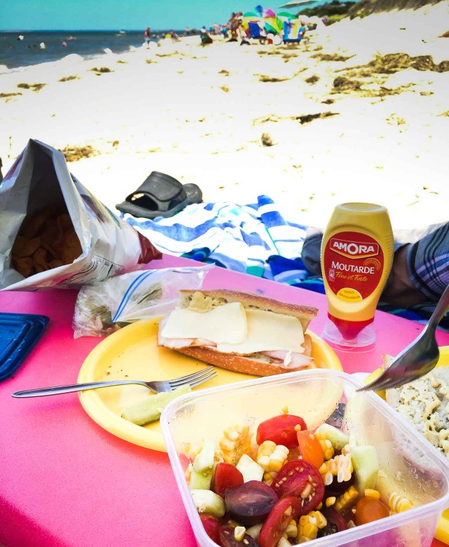 Mustard on the Beach Amora