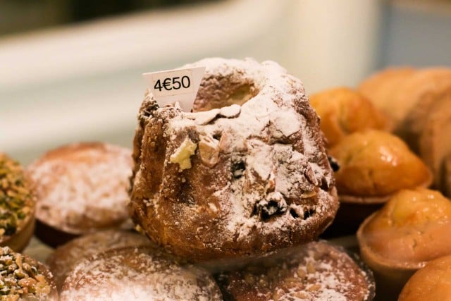 Stohrer Pastry Shop in Paris-9