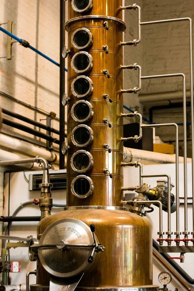 Breukelen distilling Chin Up cocktail still