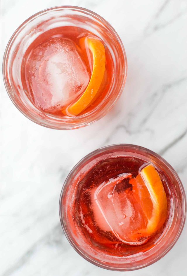 Negroni Sbagliato spritz cocktail