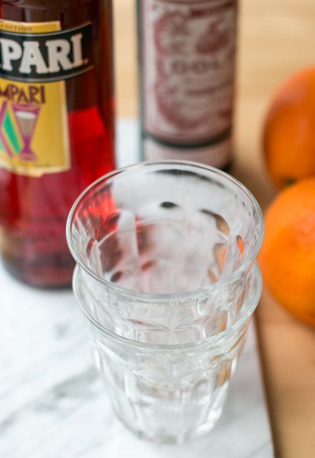 Negroni Sbagliato spritz cocktail