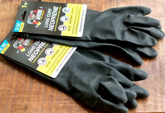 rubber gloves
