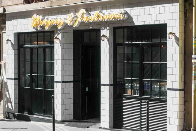 merguez-and-pastrami-paris-delicatessen-restaurant